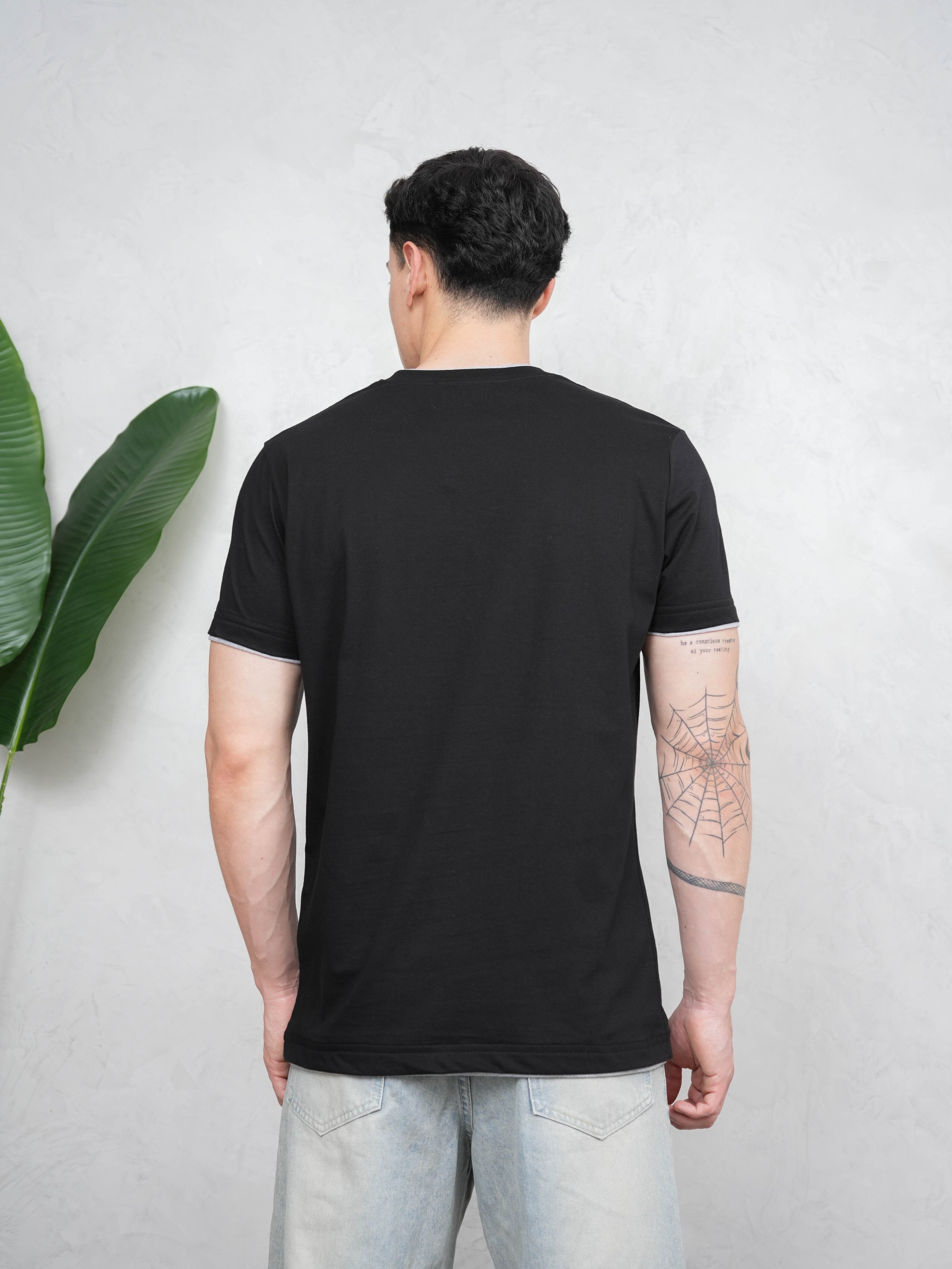 Crewline Tee